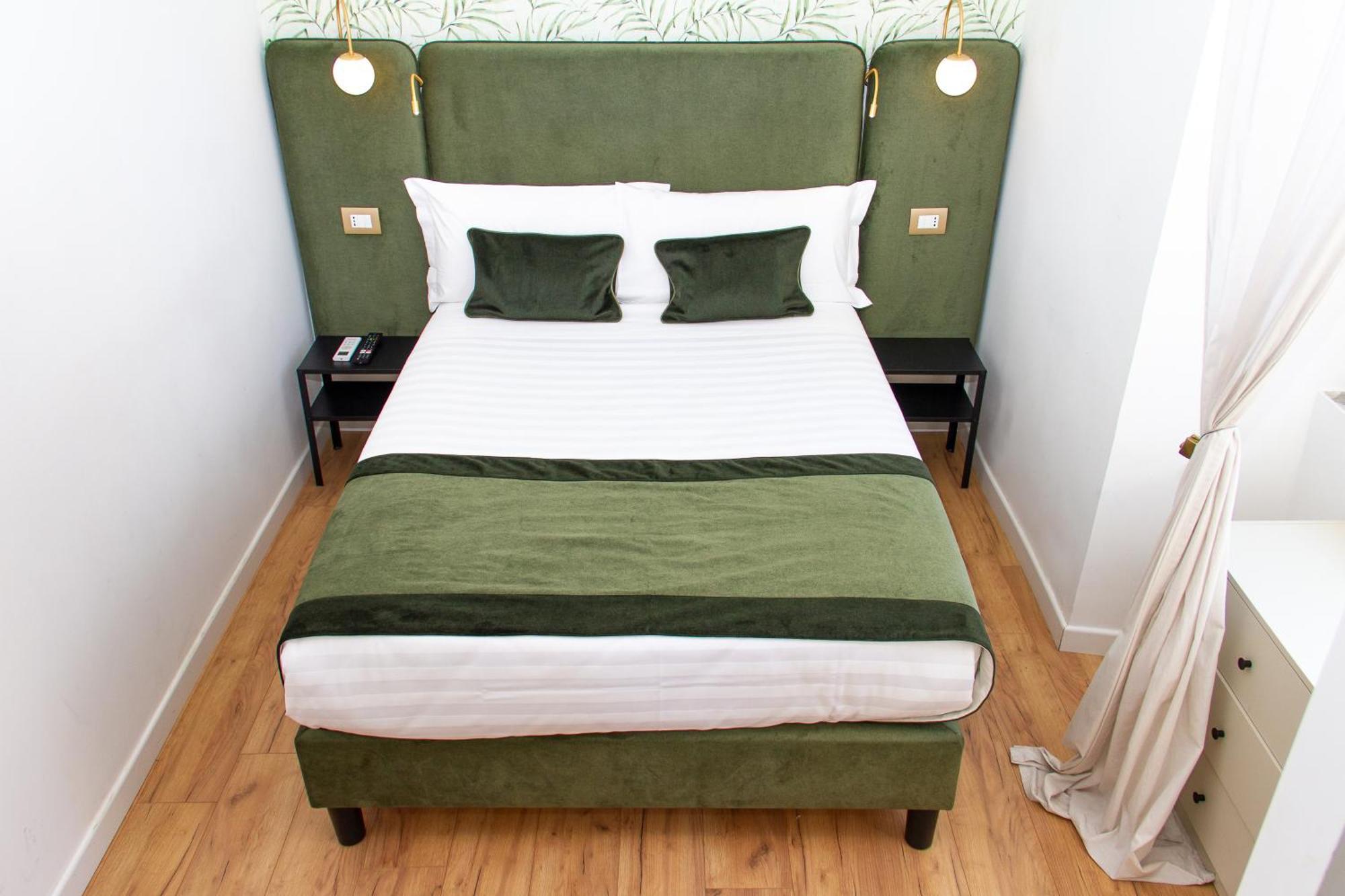 Home At Rome St. Peter Rooms&Apartment Екстер'єр фото