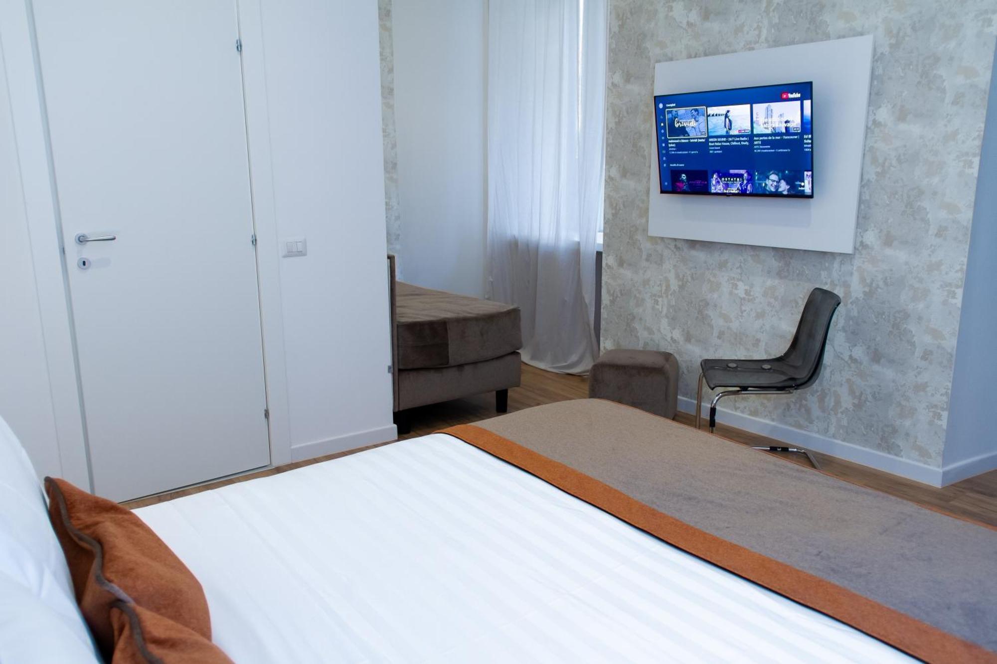 Home At Rome St. Peter Rooms&Apartment Екстер'єр фото